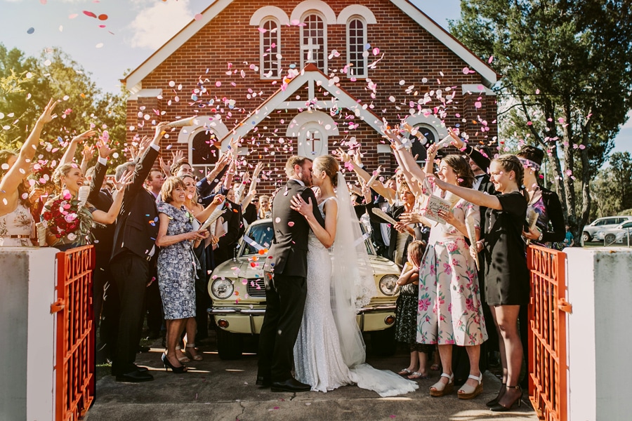 049-country-church-wedding